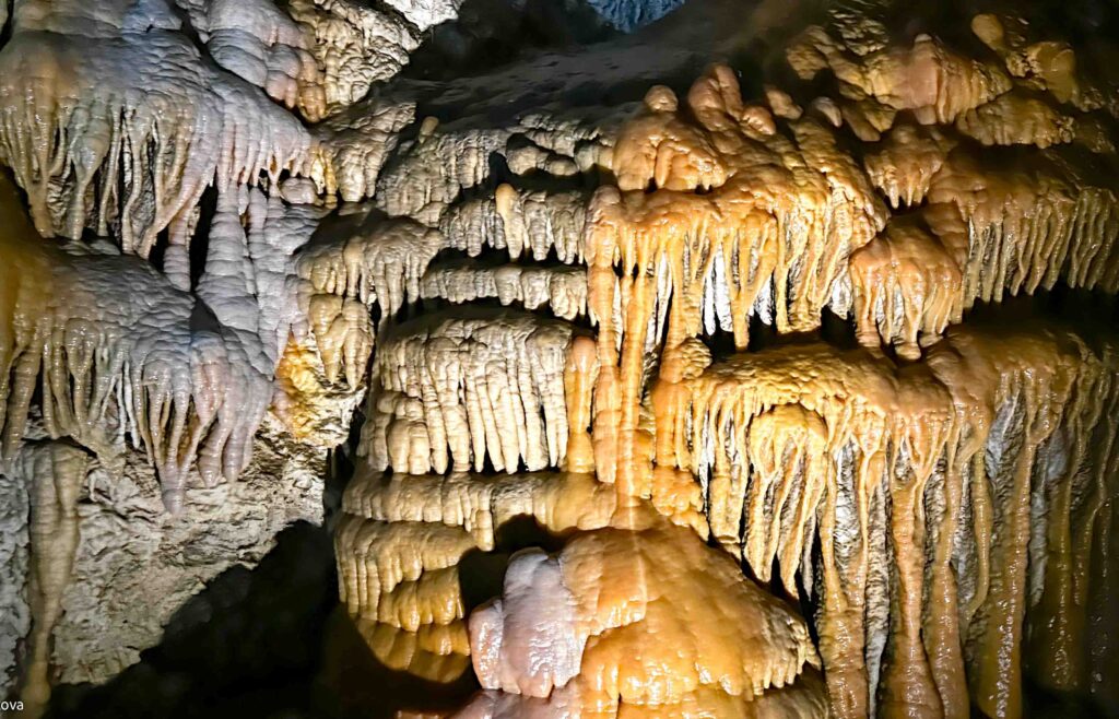 Karst Formations in Kral's Gallery, Demänovská Jaskyňa Slobody, Slovakia — ©Jana Rerkova, Rucksack and Road